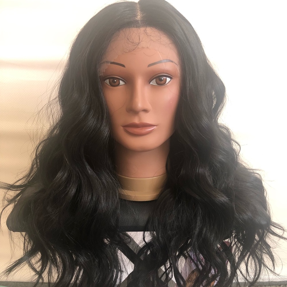 Outre Sleek n Lay- Dariana